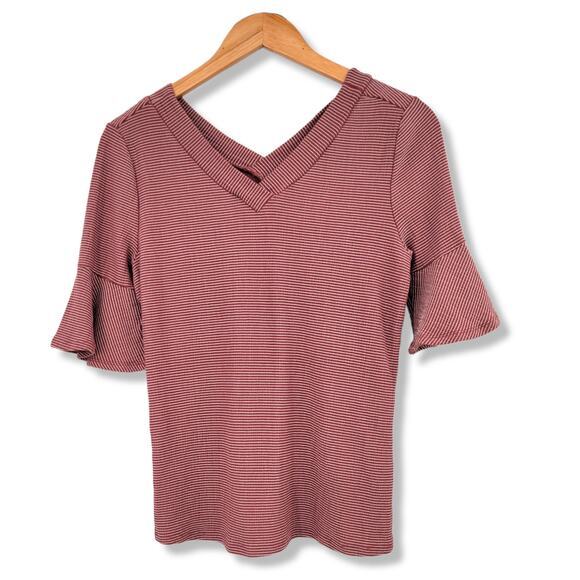 Como Blu Women's Striped Bell Sleeve V Neck Blouse Size Medium‎ - Picture 1 of 8